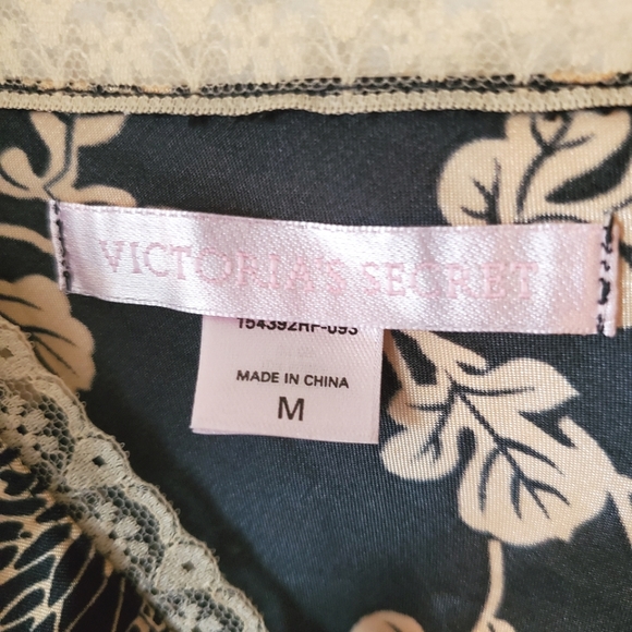 Victoria's Secret Negligee Black Tan Floral with Lace Open Front Ribbon Tie - Picture 5 of 5